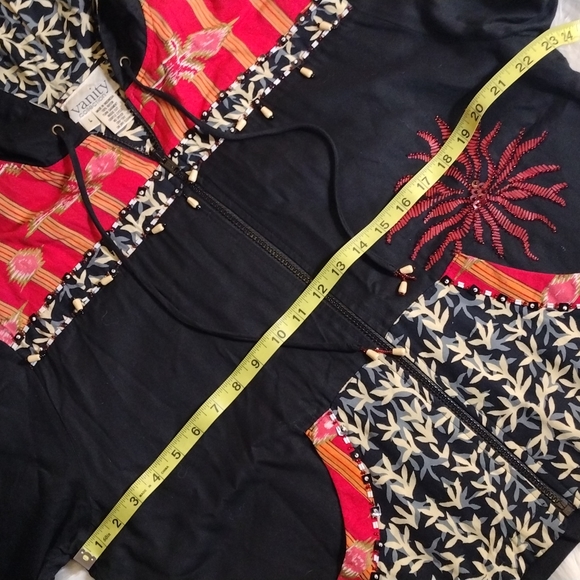 Vanity Collection zip up hoody jacket sz L unique with beads and embellishments - Picture 7 of 12